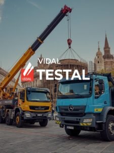 Alquiler de camión pluma para instalación de paneles solares en Sevilla