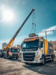 Camion Pluma para Empresas y Autónomos en Sevilla